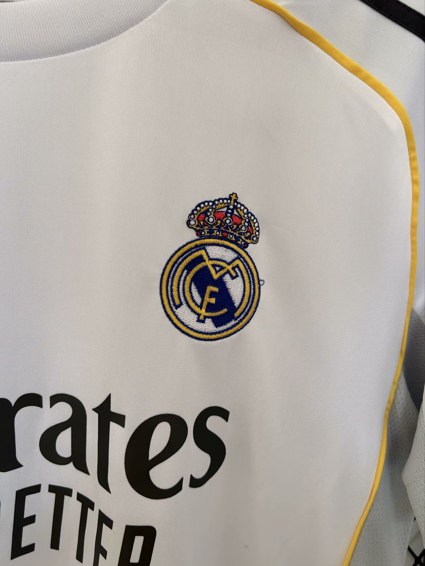 Real Madrid 25-26 Local