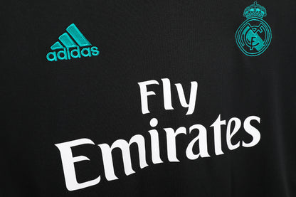 Real Madrid 17-18 Visitante