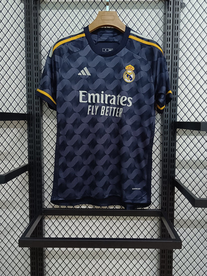 Real Madrid  23-24 Visitante