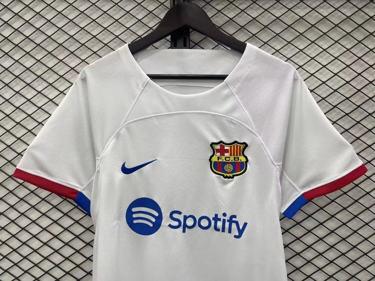 FC Barcelona 23-24 Visitante