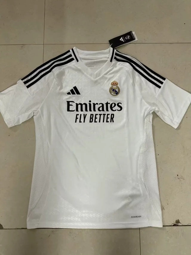 Real Madrid 24-25 Local
