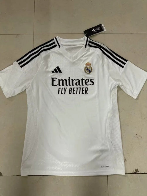 Real Madrid 24-25 Local