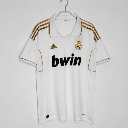 Real Madrid  11-12 Local