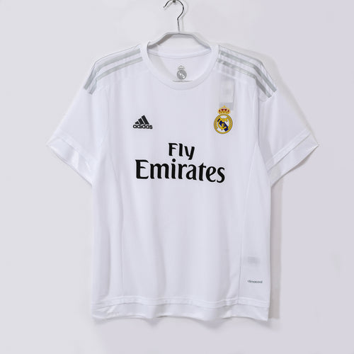 Real Madrid 15-16 Local