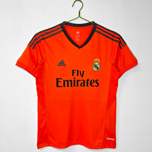 Real Madrid  13-14