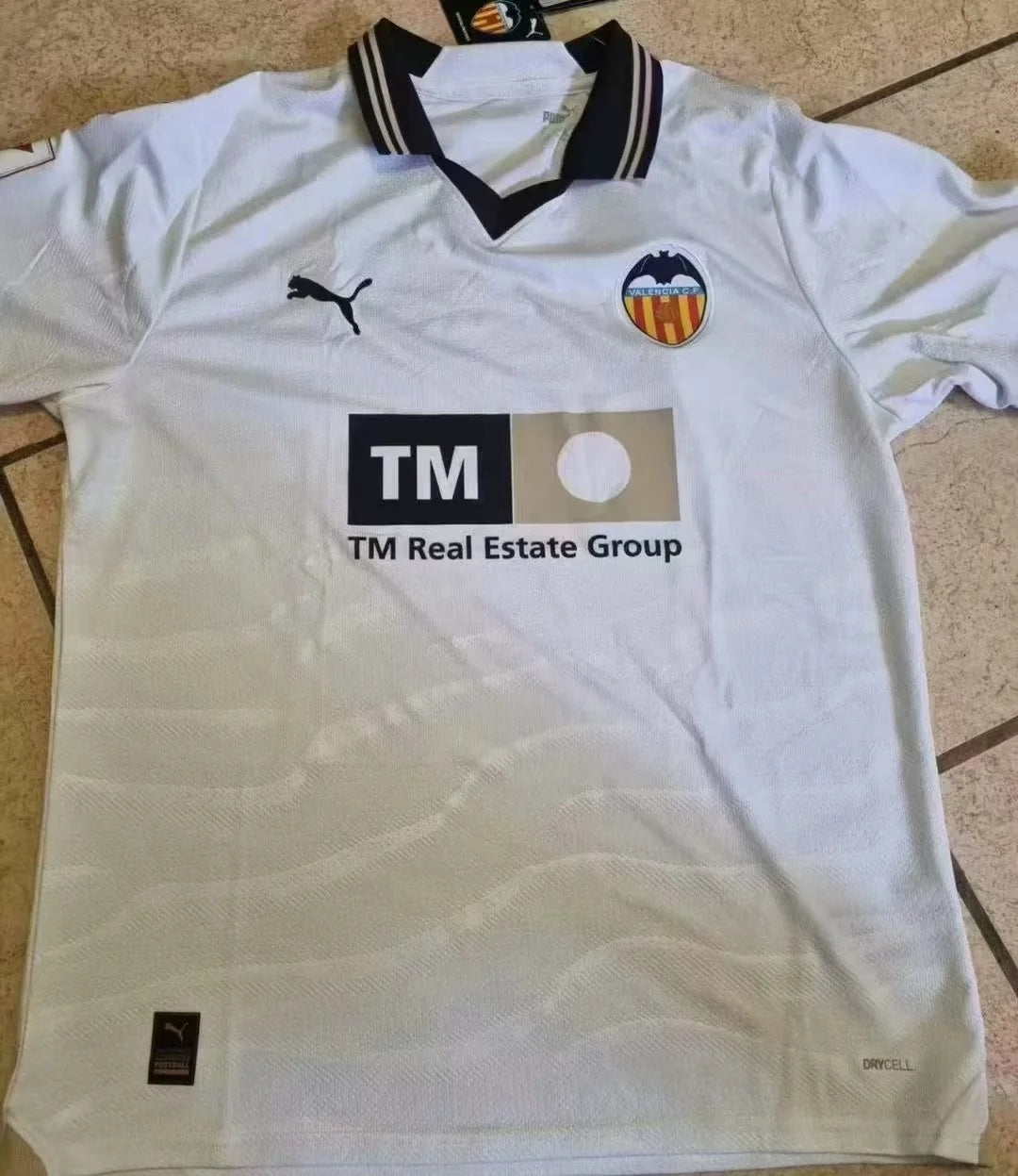 Valencia CF 23-24 Local