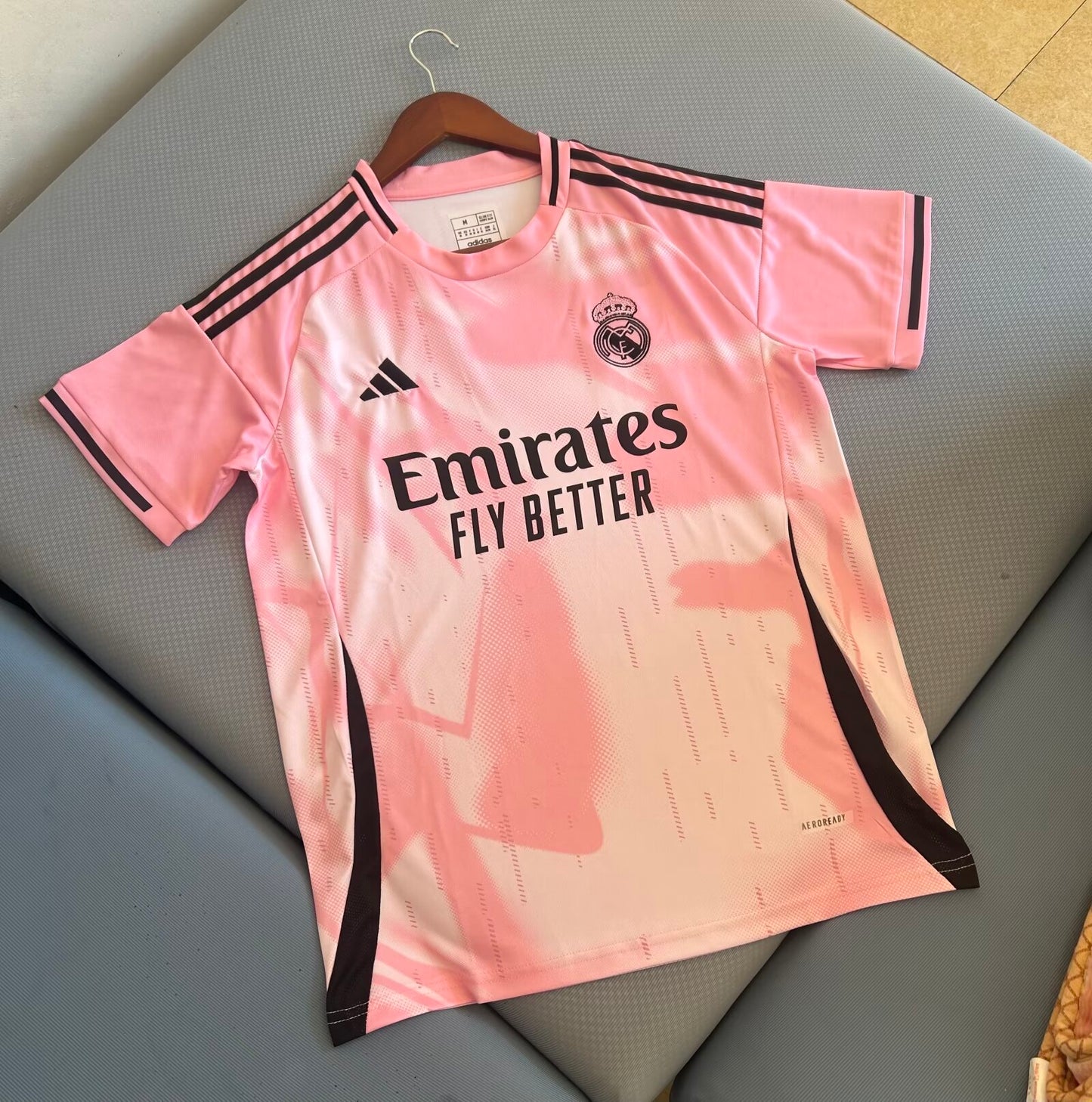 Real Madrid  24-25 Especial Rosa